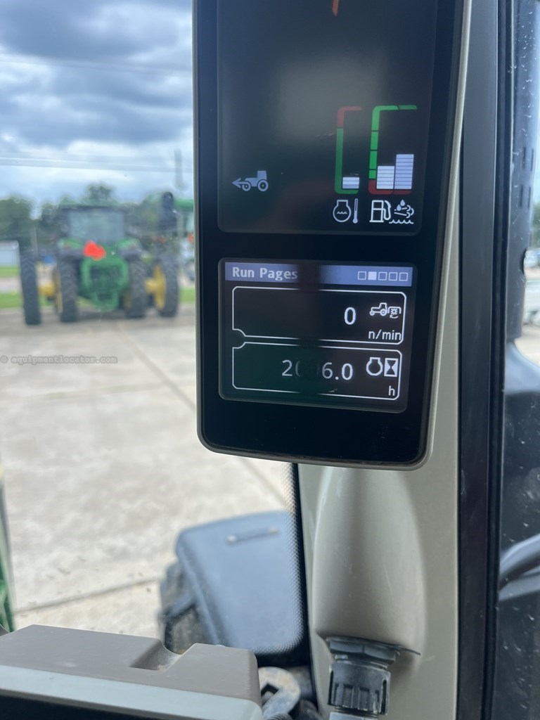 2021 John Deere 6110M Image 7