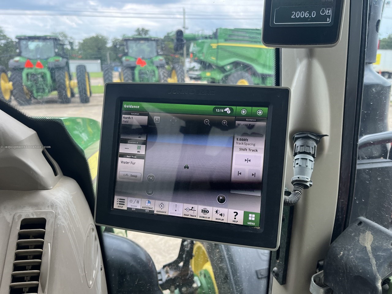 2021 John Deere 6110M Image 11