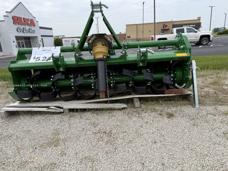 2024 John Deere 665 Image 5