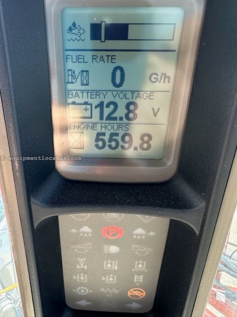 2021 Case IH 3340 Image 7