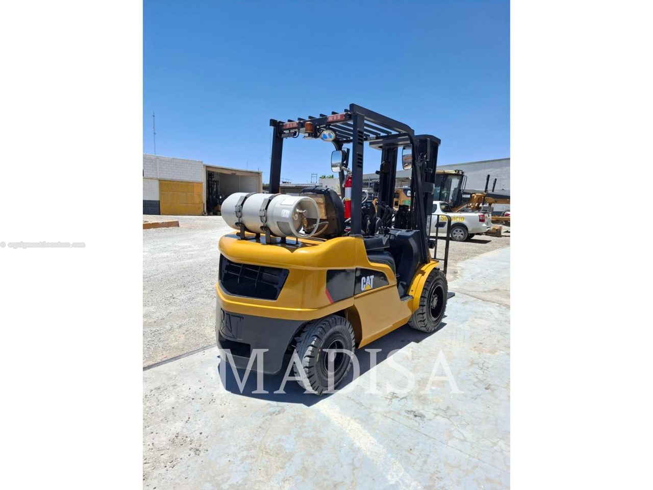 2015 Mitsubishi GP30N5 Image 3