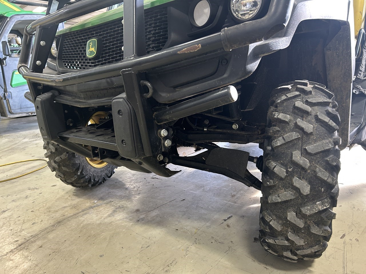 2018 John Deere XUV 835M Image 10