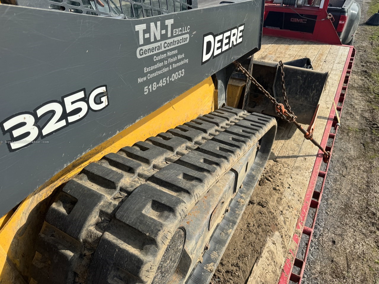 2022 John Deere 325G Image 10