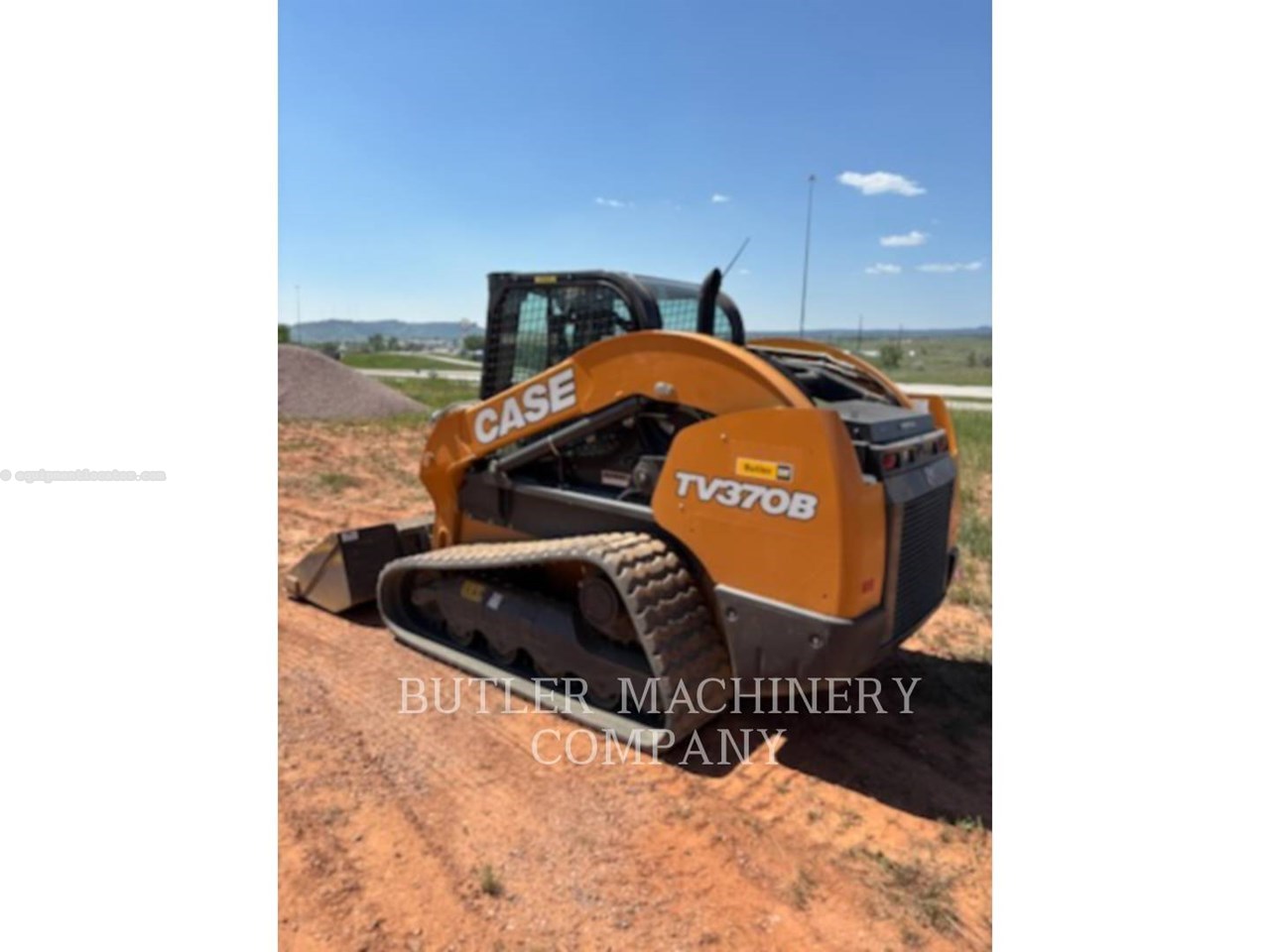 2022 Case TV370B Image 4