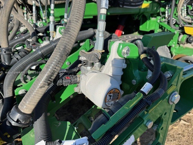 2023 John Deere DB60 Image 44