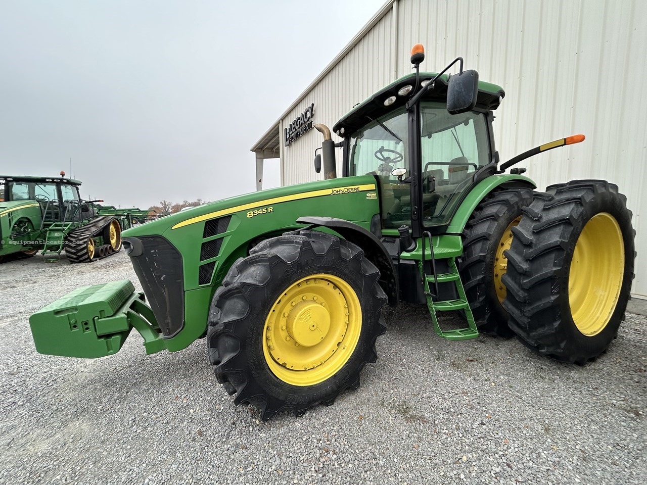 2010 John Deere 8345R Image 2