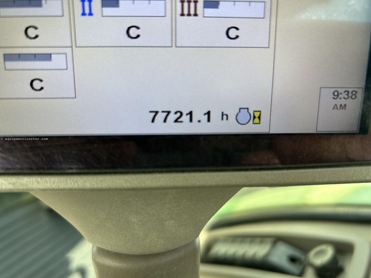 2010 John Deere 8345R Image 27