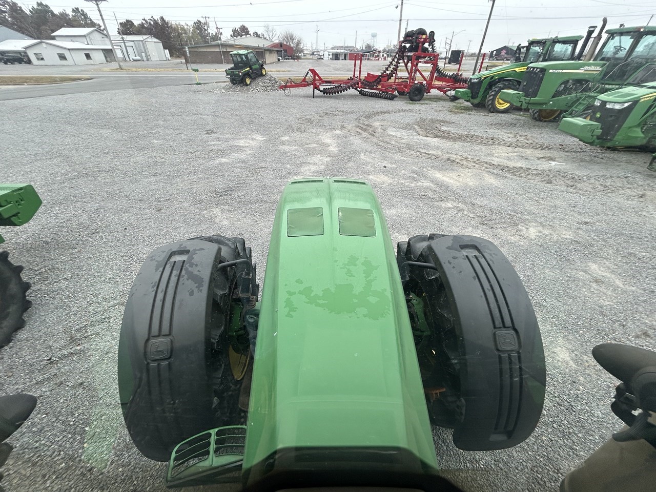 2010 John Deere 8345R Image 28