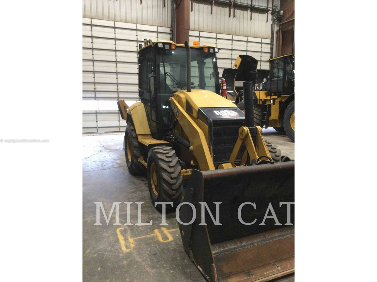 2020 Caterpillar 420 Image 2