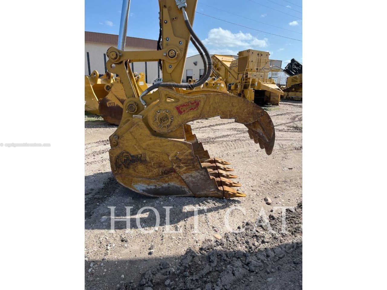 2023 Caterpillar 320 TC Image 10