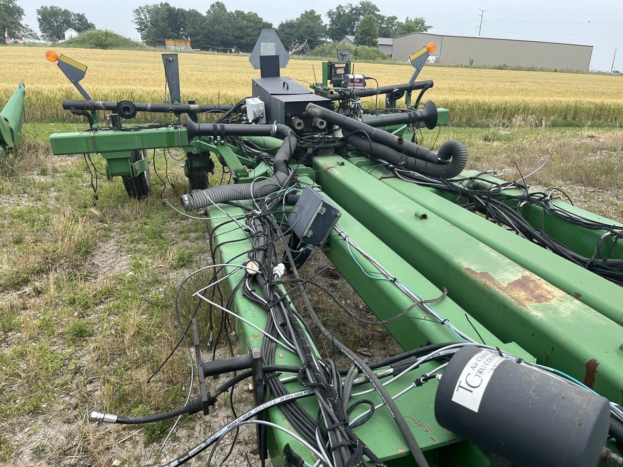 2003 John Deere 1770 Image 10