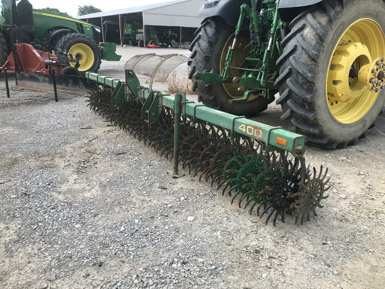 John Deere 400 Image 10