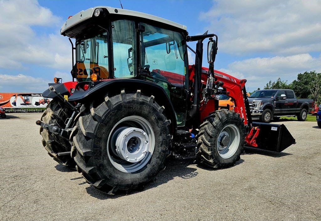 2024 Massey Ferguson 4710 Image 5