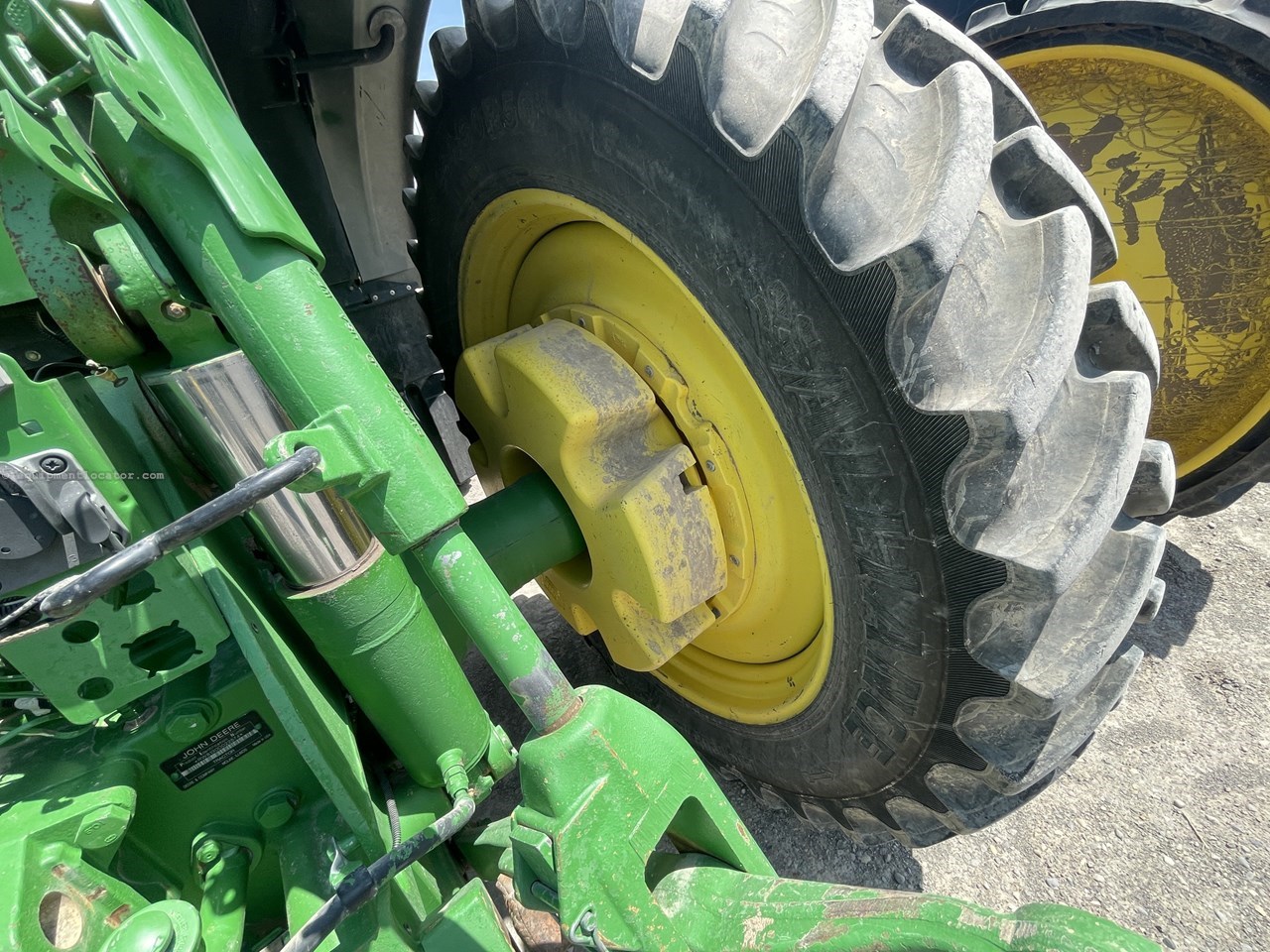 2008 John Deere 8130 Image 10