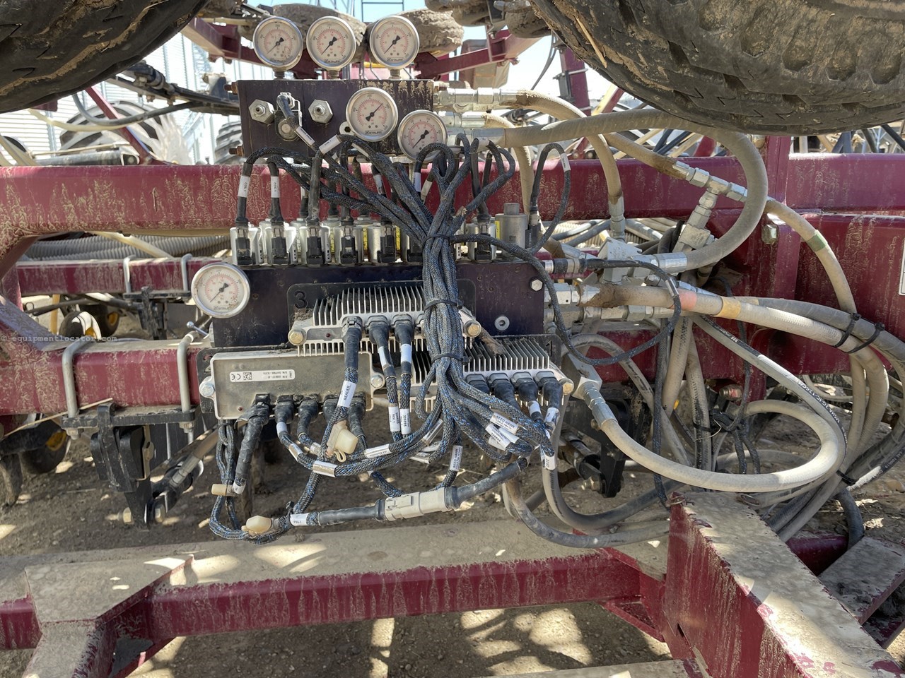 2017 Seed Hawk 8412 Image 32