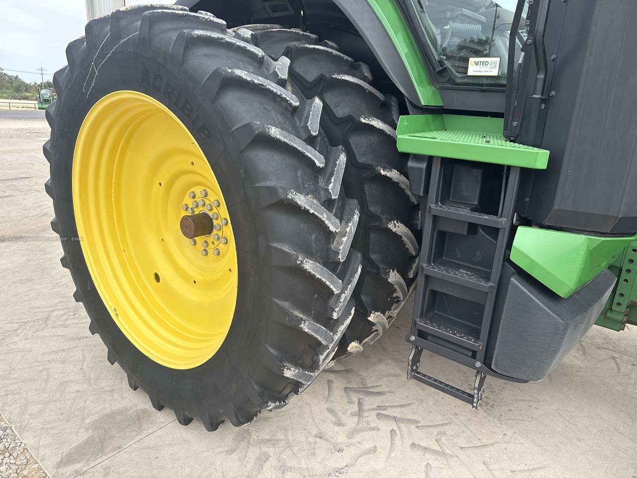 2020 John Deere 8R 230 Image 26