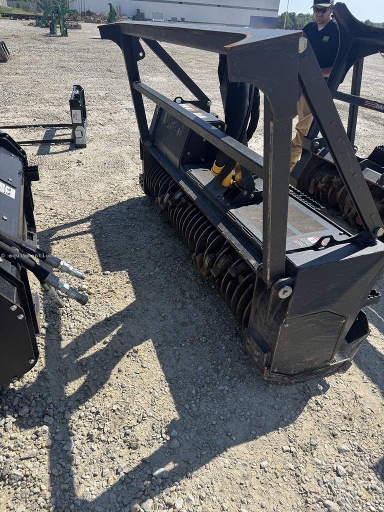 2024 John Deere MK76 Image 4