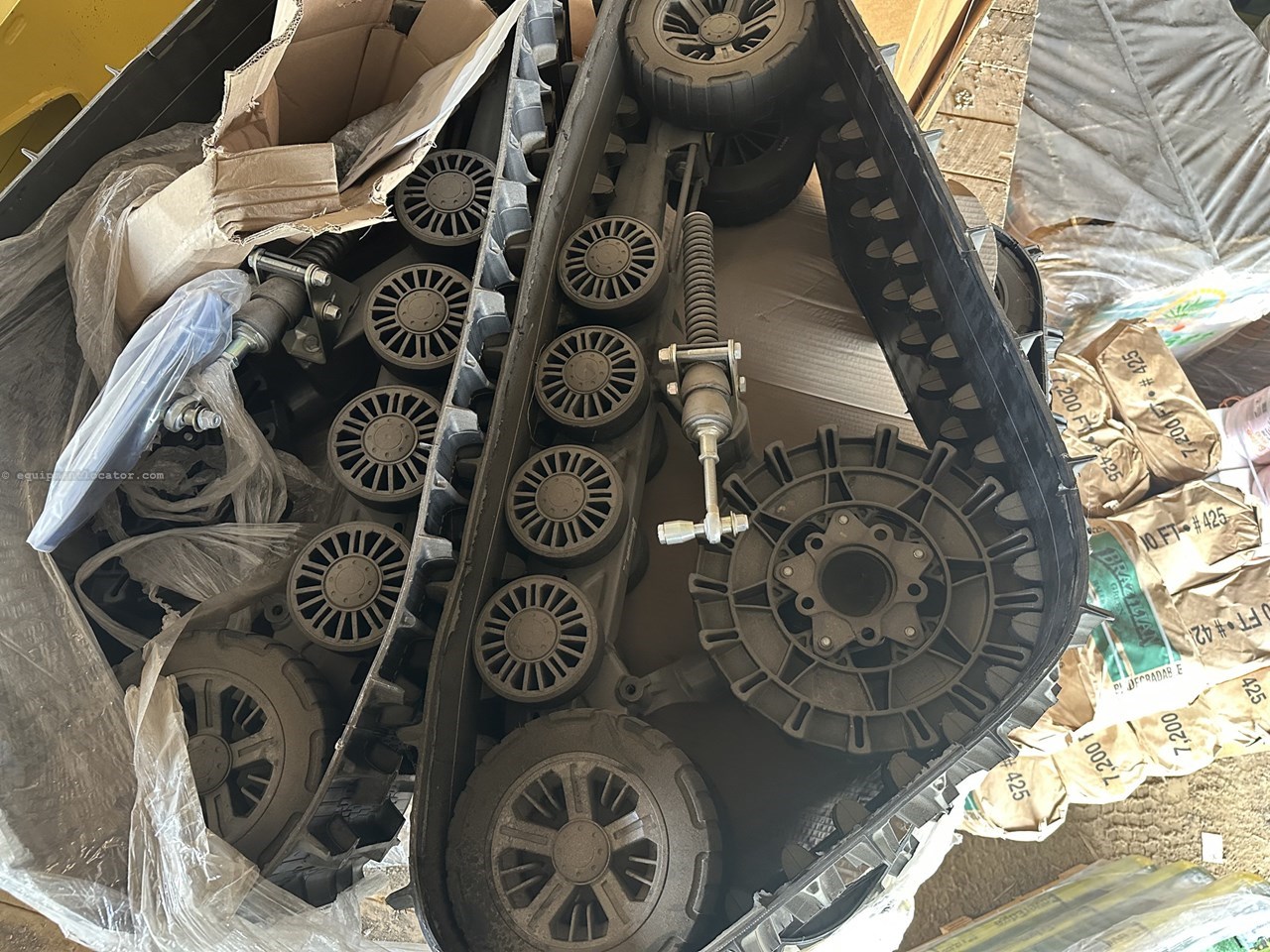 2023 Camso UTV 4S1 GATOR TRACKS Image 10