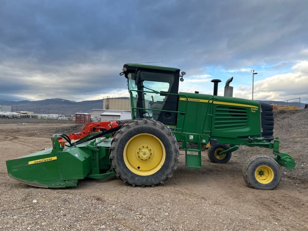 2011 John Deere R450 Image 2