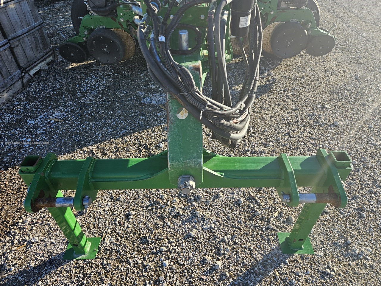 2017 John Deere 1775NT Image 37