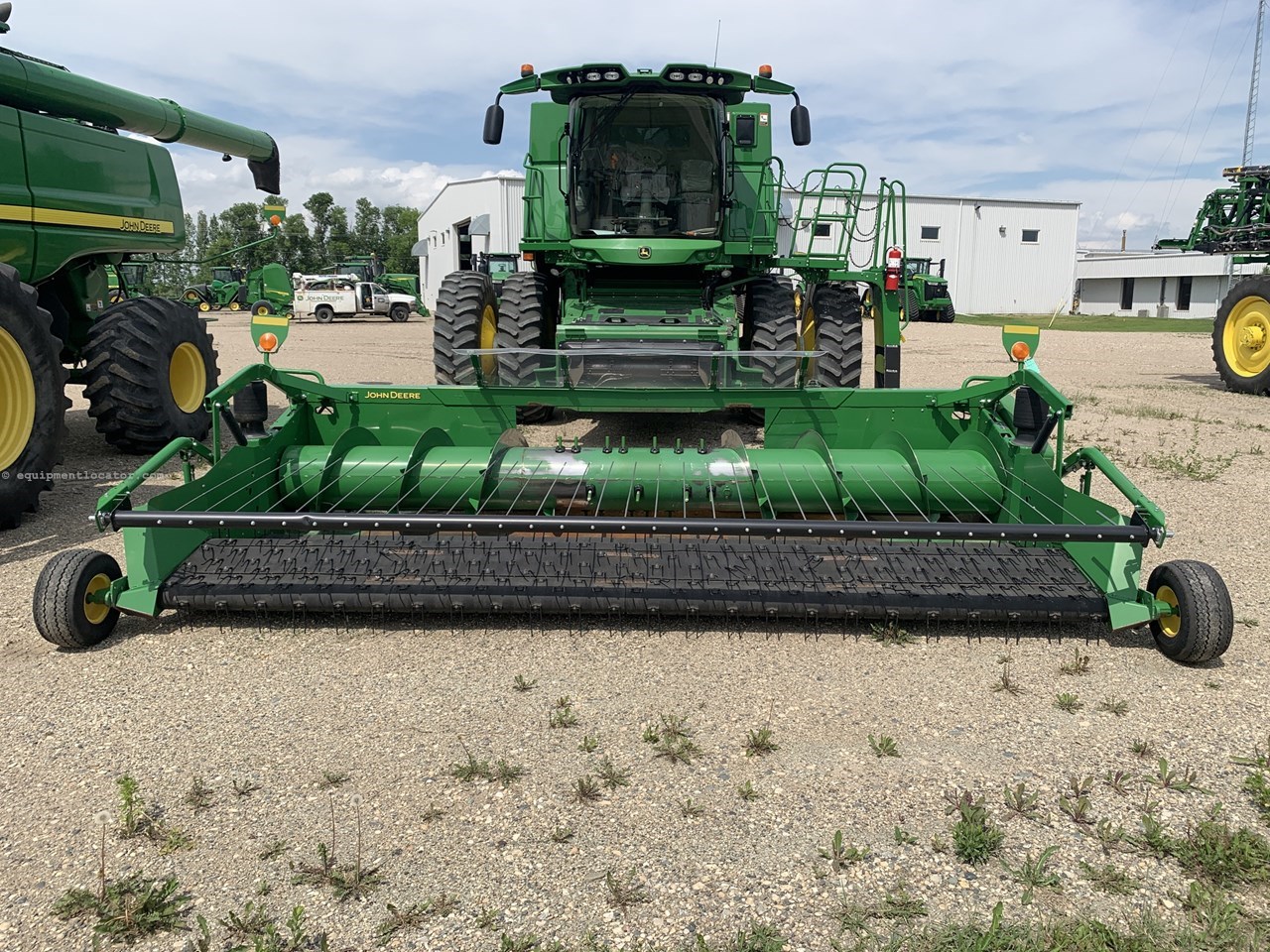 2018 John Deere 615P Image 2