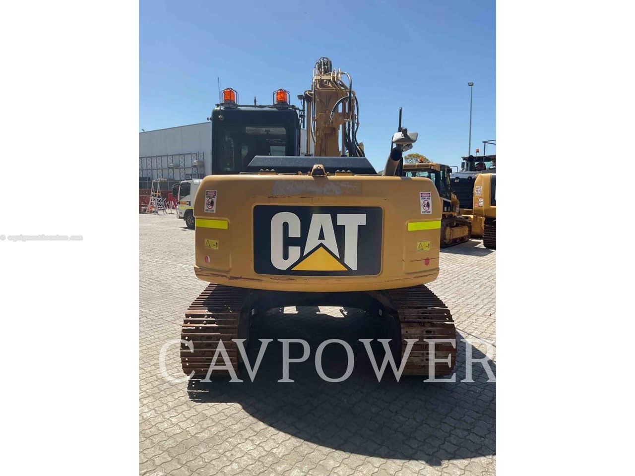 2017 Caterpillar 311FLRR Image 10