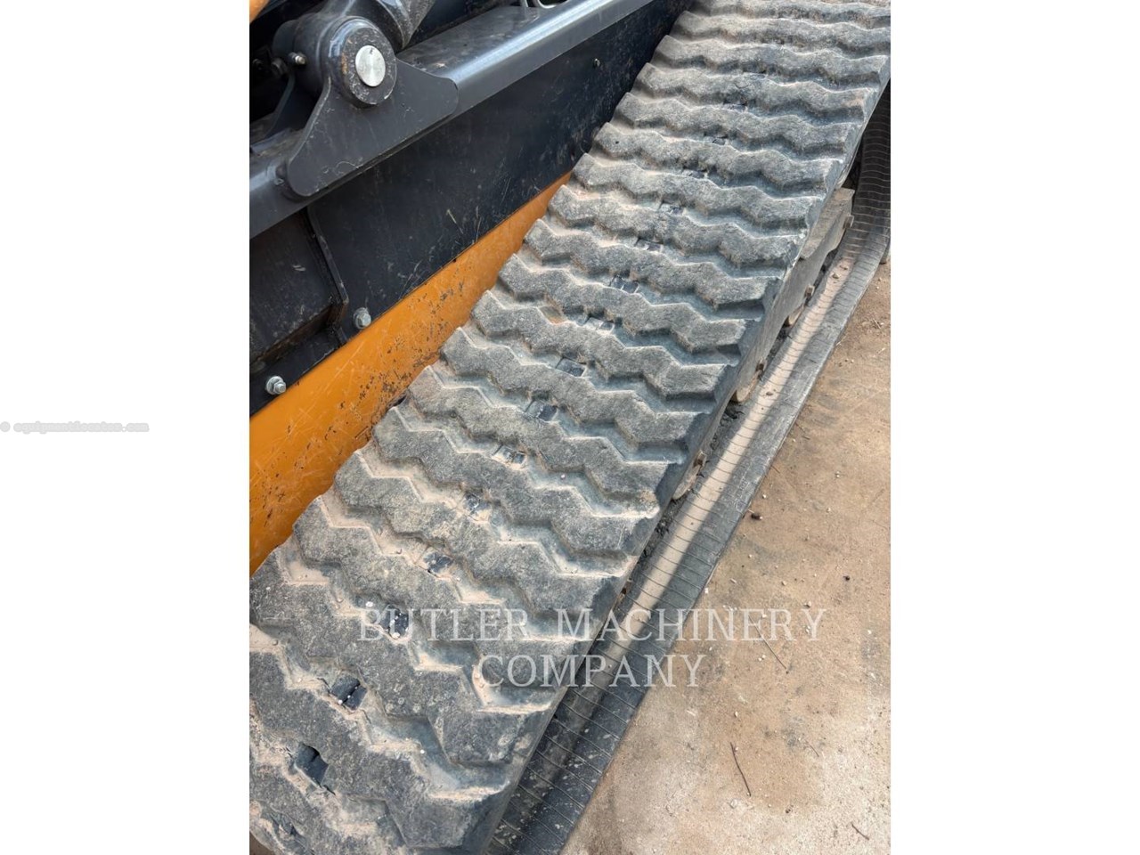 2023 Case TV370B Image 10