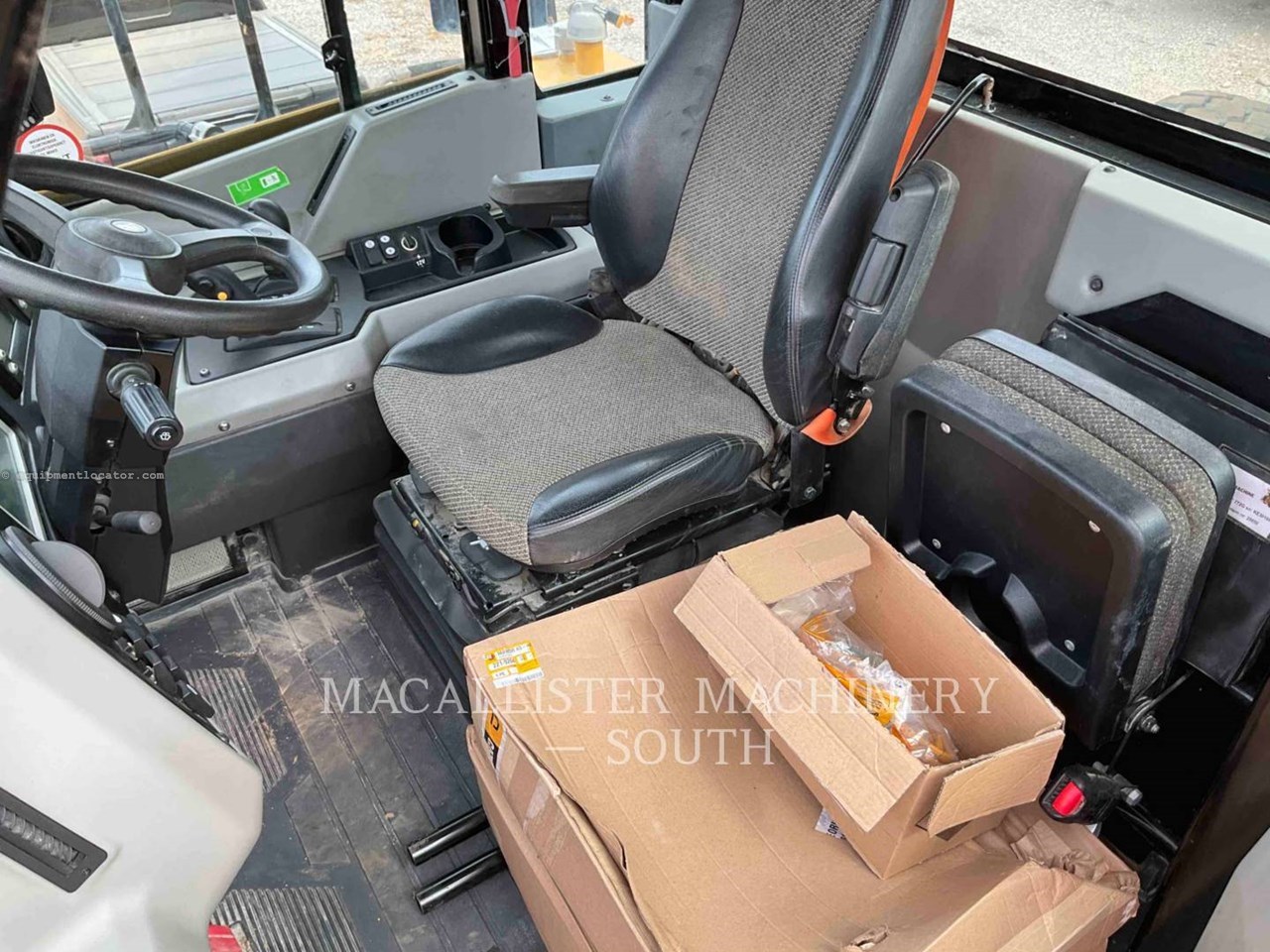 2022 Caterpillar 772G Image 21