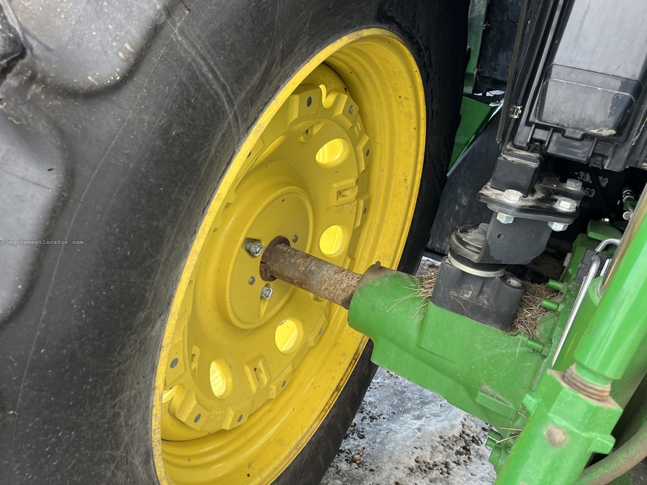 2022 John Deere 6145M Image 10