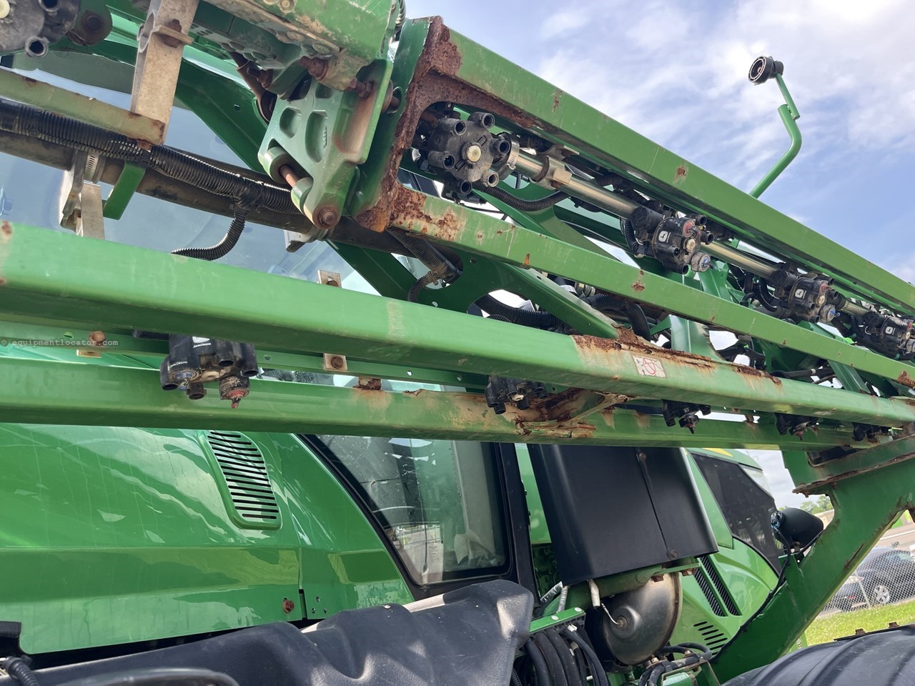 2014 John Deere R4038 Image 21