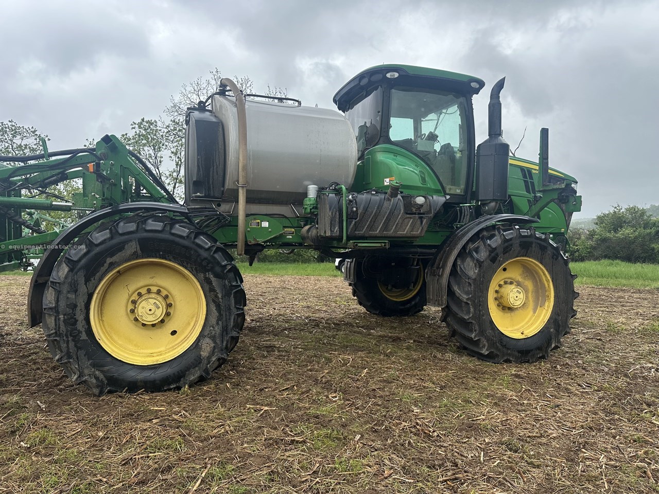 2014 John Deere R4038 Image 39