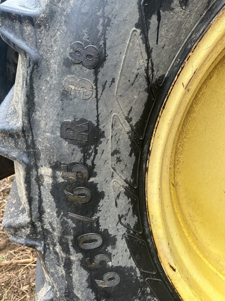 2014 John Deere R4038 Image 44