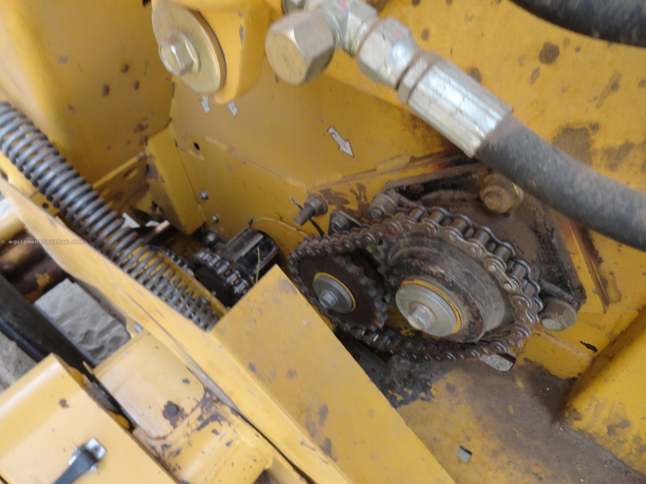 2005 Vermeer 605M Image 11