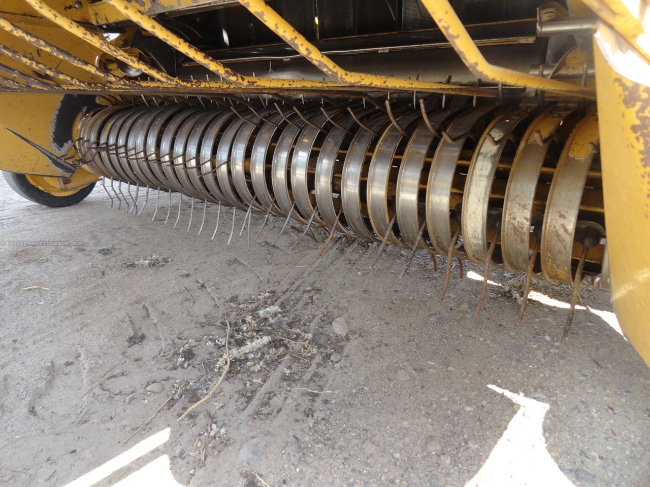 2005 Vermeer 605M Image 18