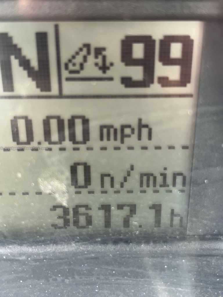 2017 Kubota M6-141 Image 4