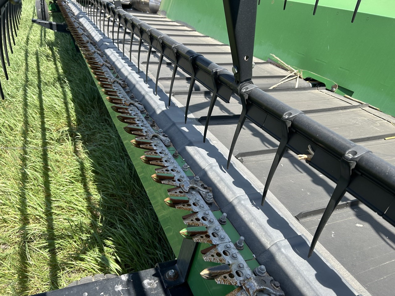 2012 John Deere 640FD Image 10