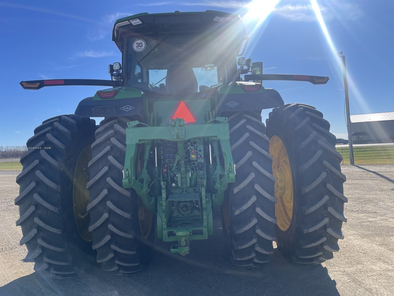 2024 John Deere 8R 250 Image 10