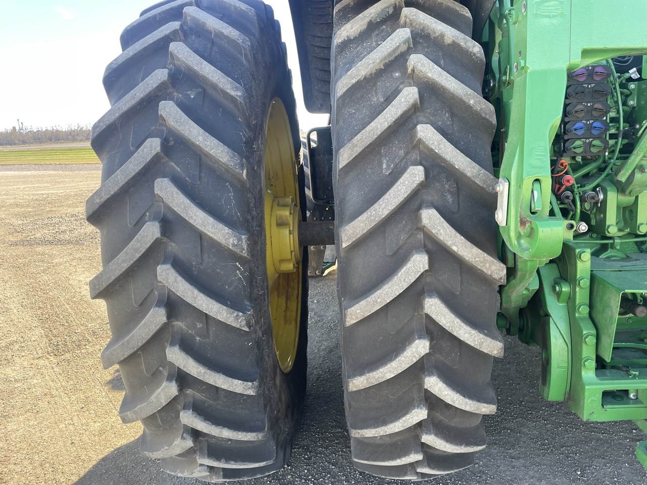 2024 John Deere 8R 250 Image 20