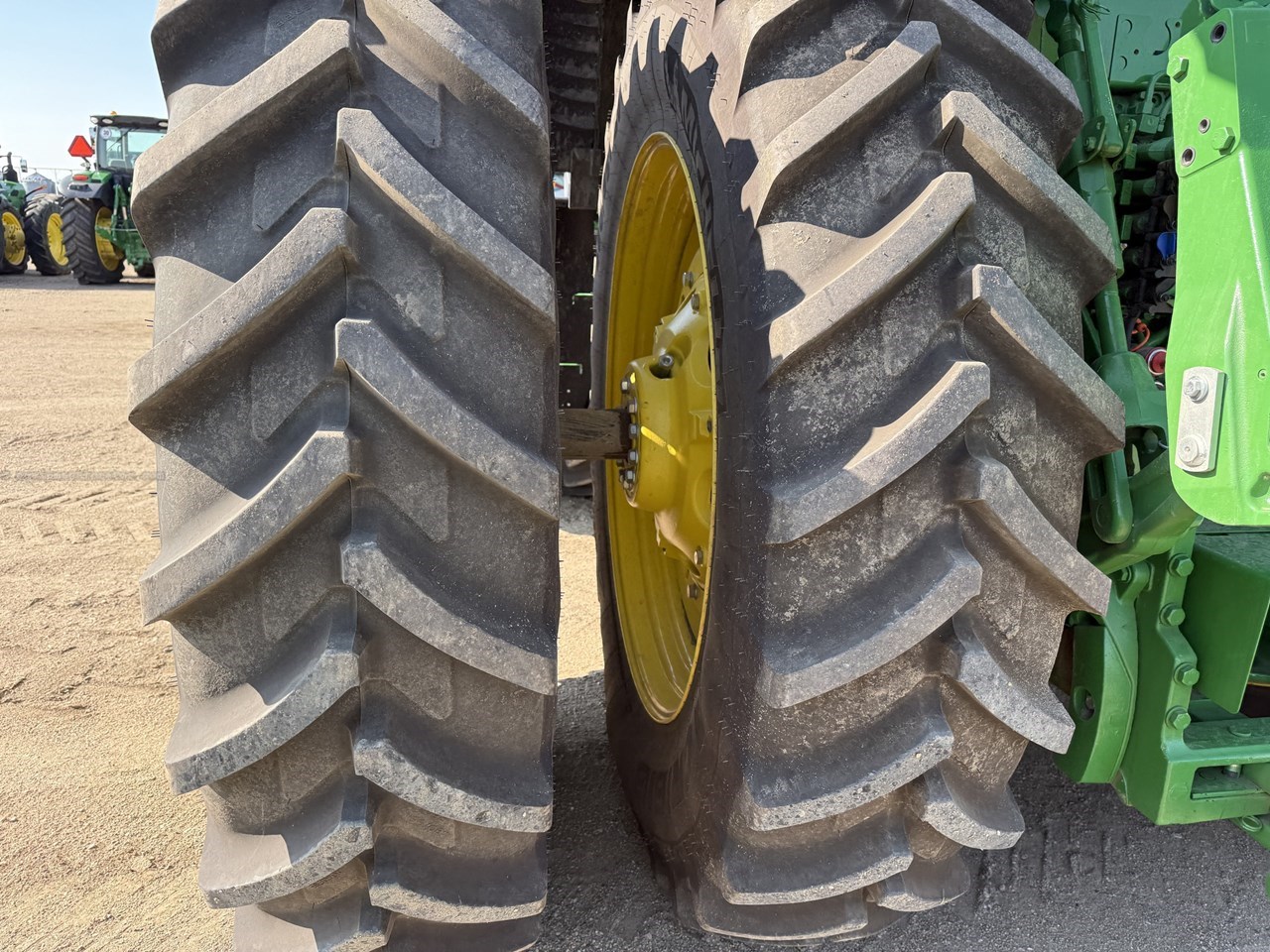 2024 John Deere 8R 280 Image 34