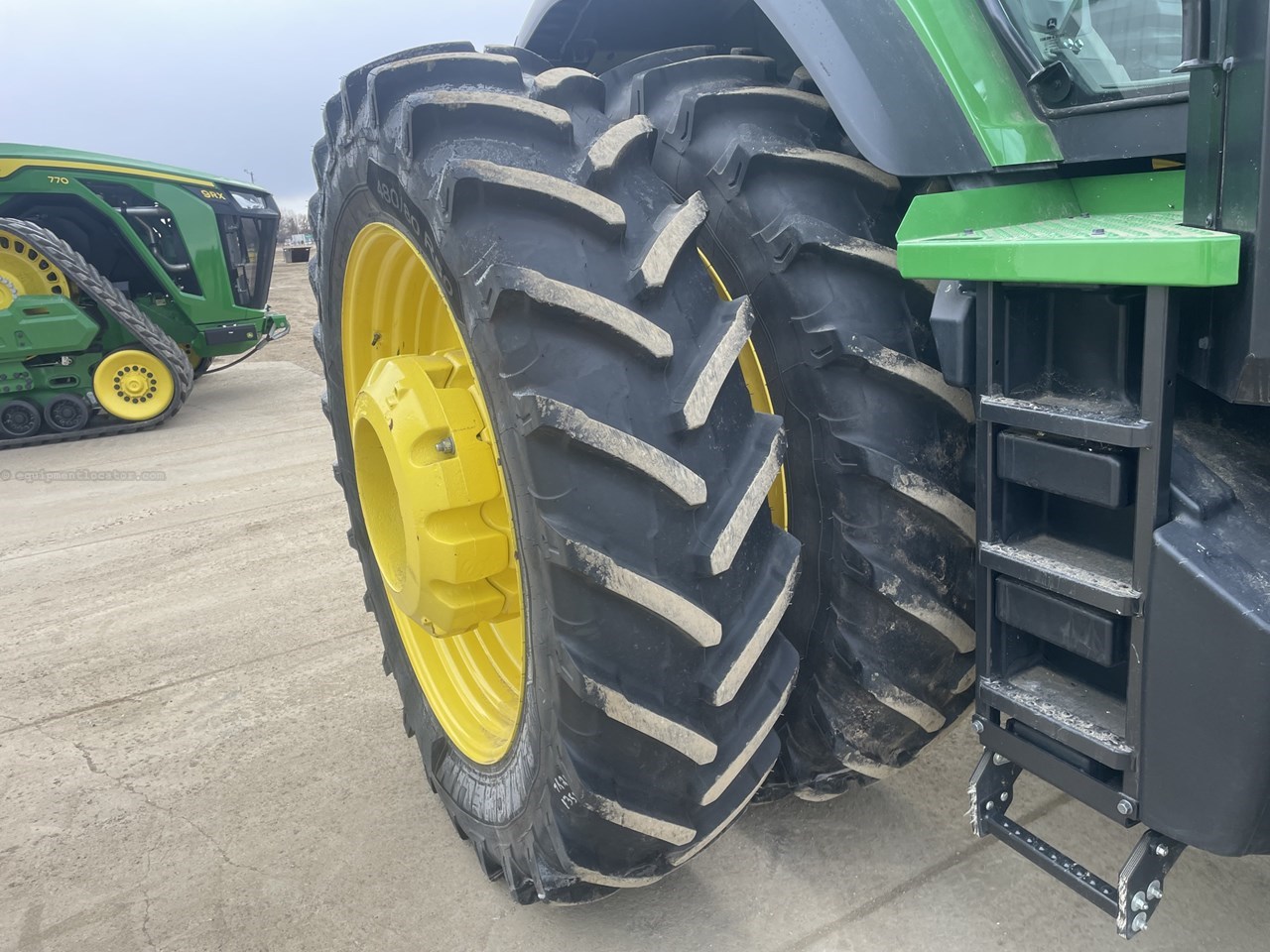 2024 John Deere 7R 210 Image 29