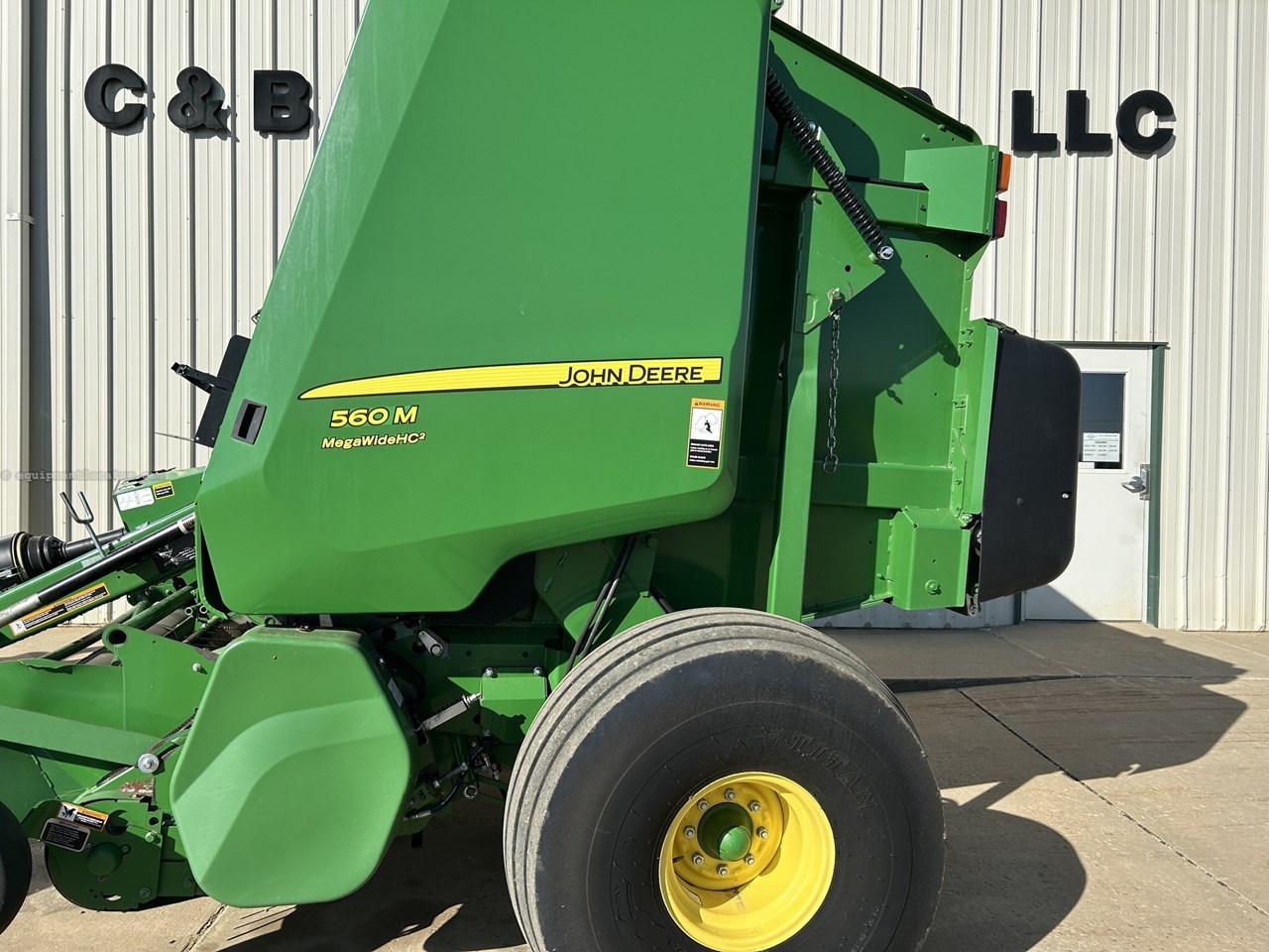 2019 John Deere 560M Precutter Image 2