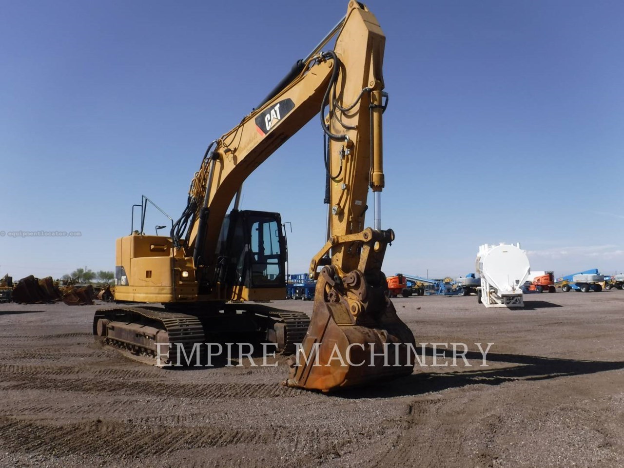 2014 Caterpillar 328DLCR Image 10
