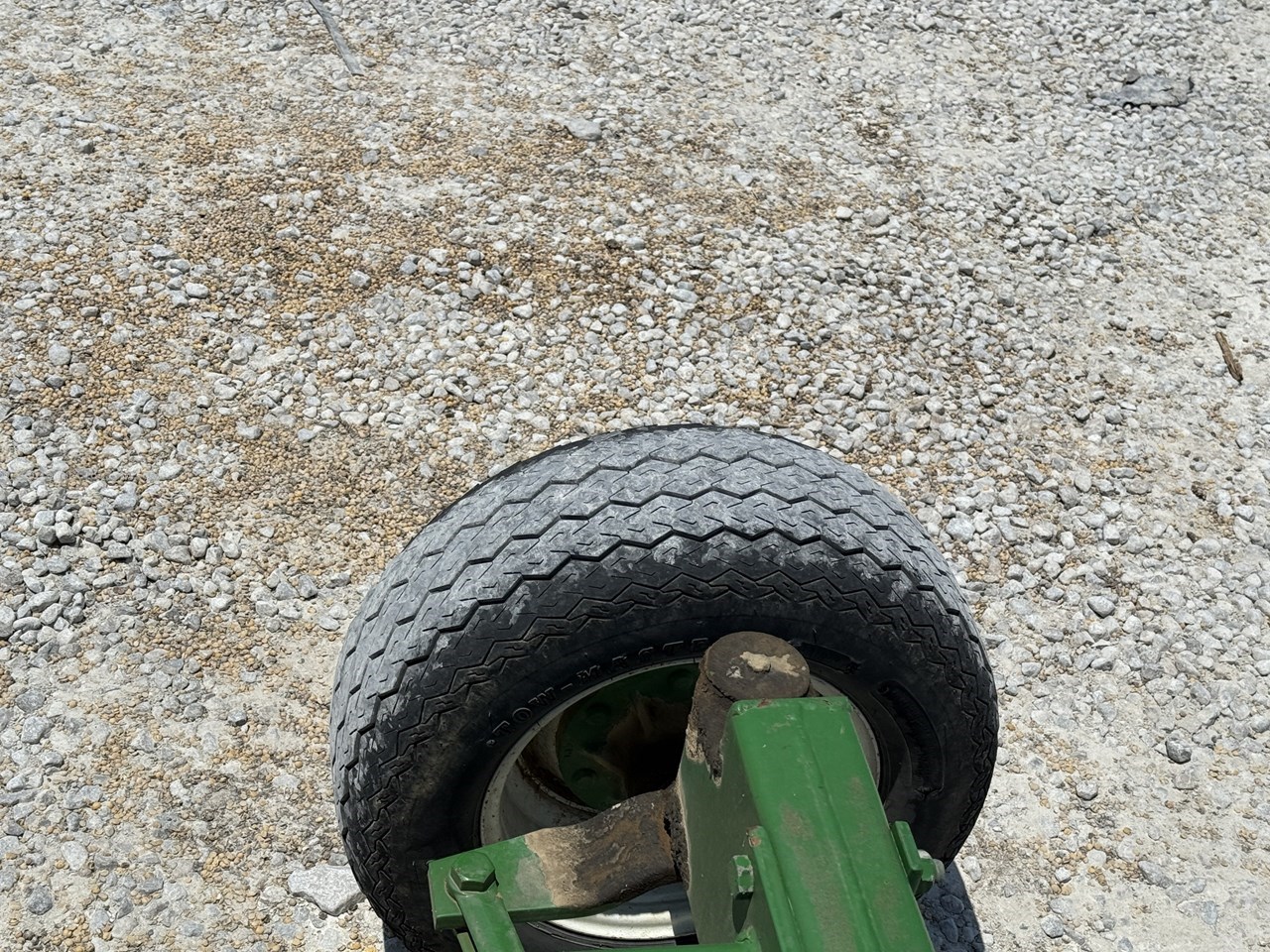 Unverferth HT30 Image 10