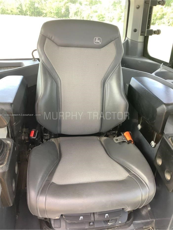 2024 John Deere 850L Image 10