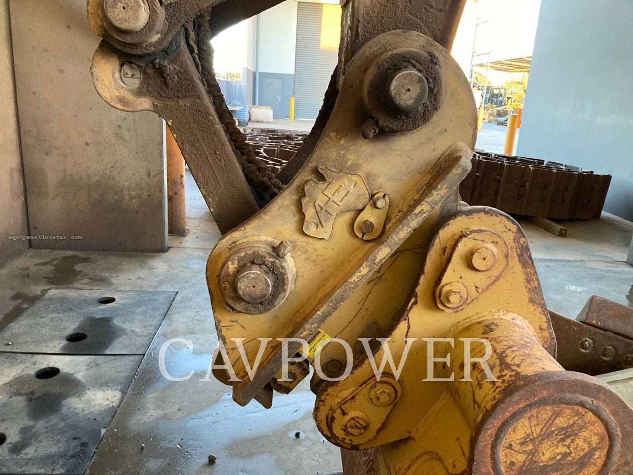 2017 Caterpillar 325FLCR Image 10