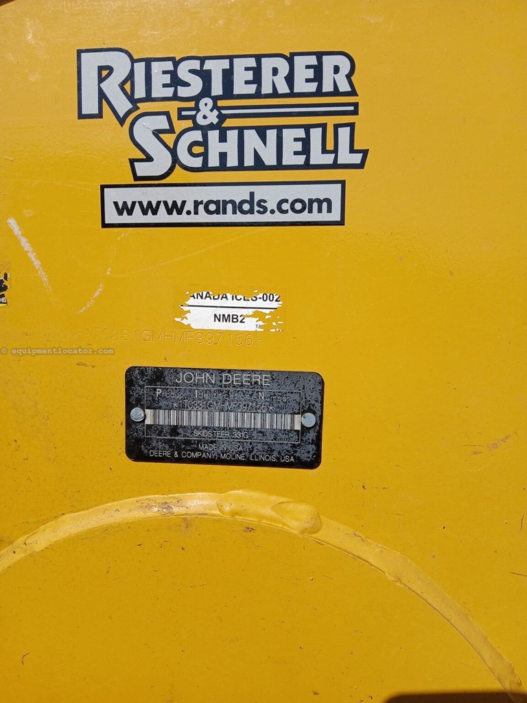 2021 John Deere 331G Image 10