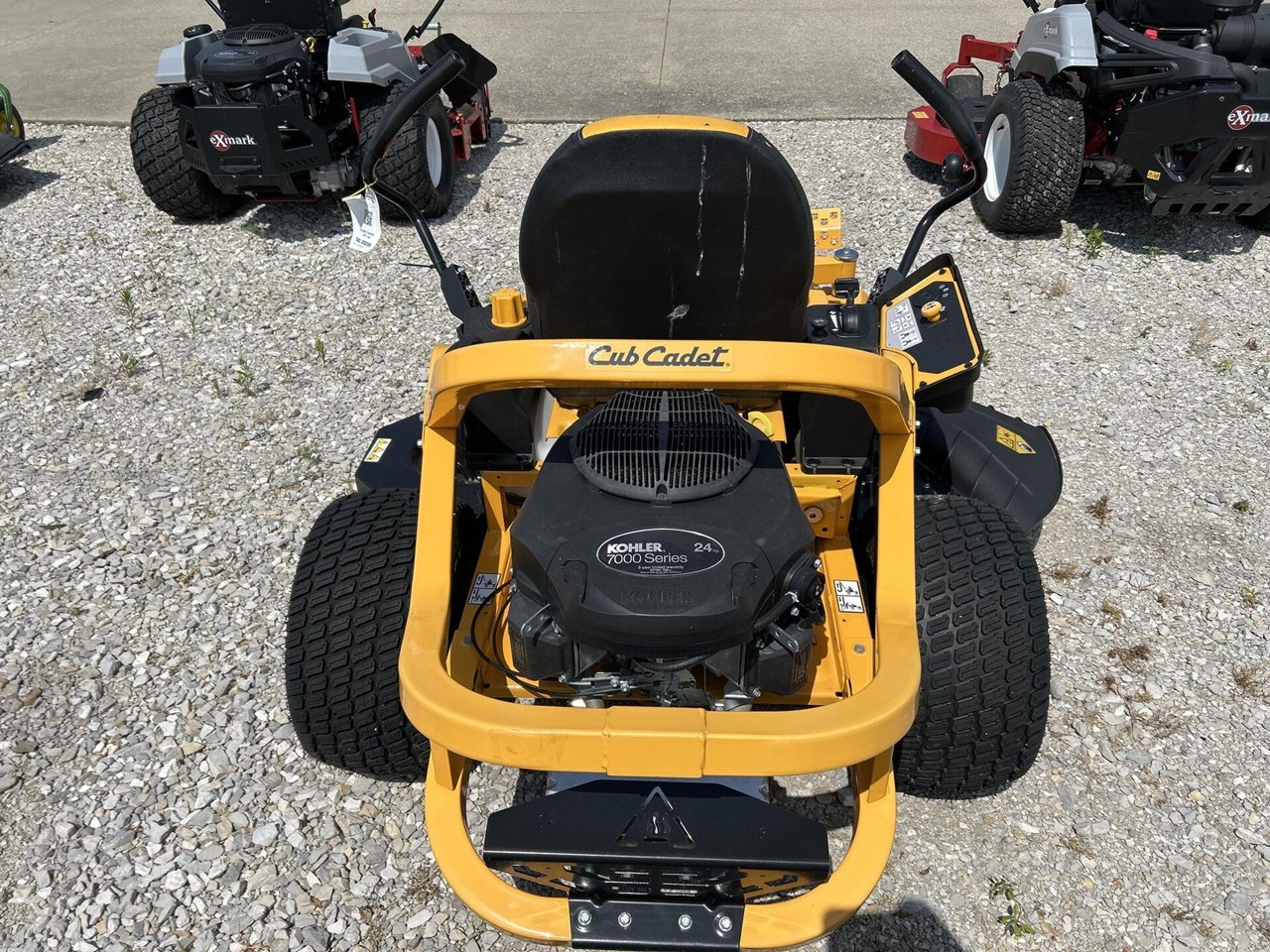 2024 Cub Cadet ULTIMA ZT1 54 Image 10