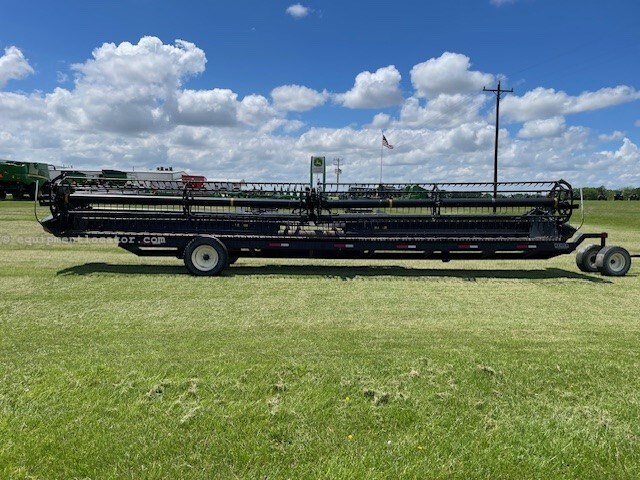 2017 MacDon FD75-40 Image 10