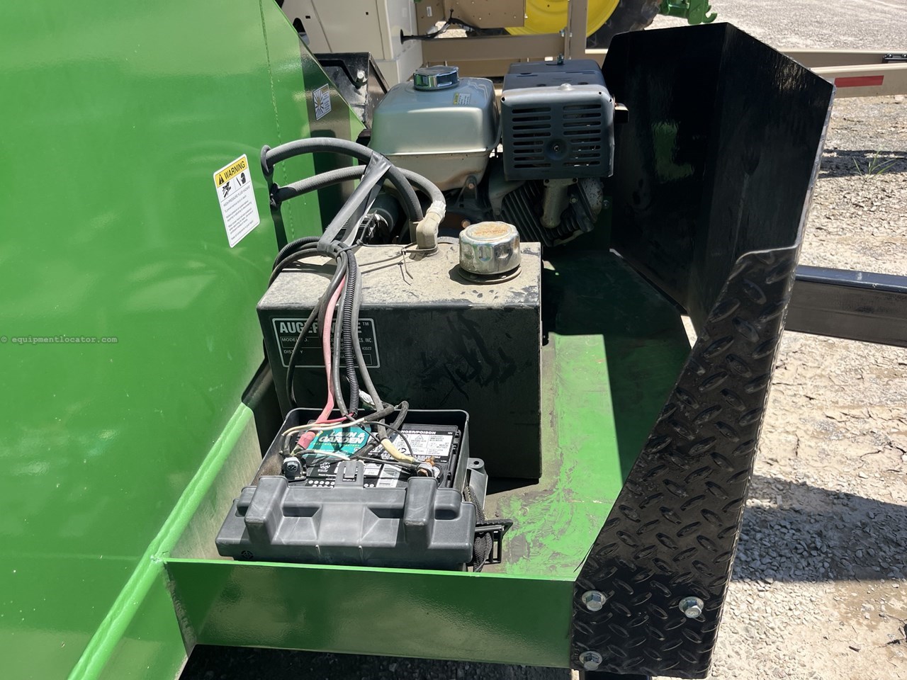 2011 J & M 375ST Image 10