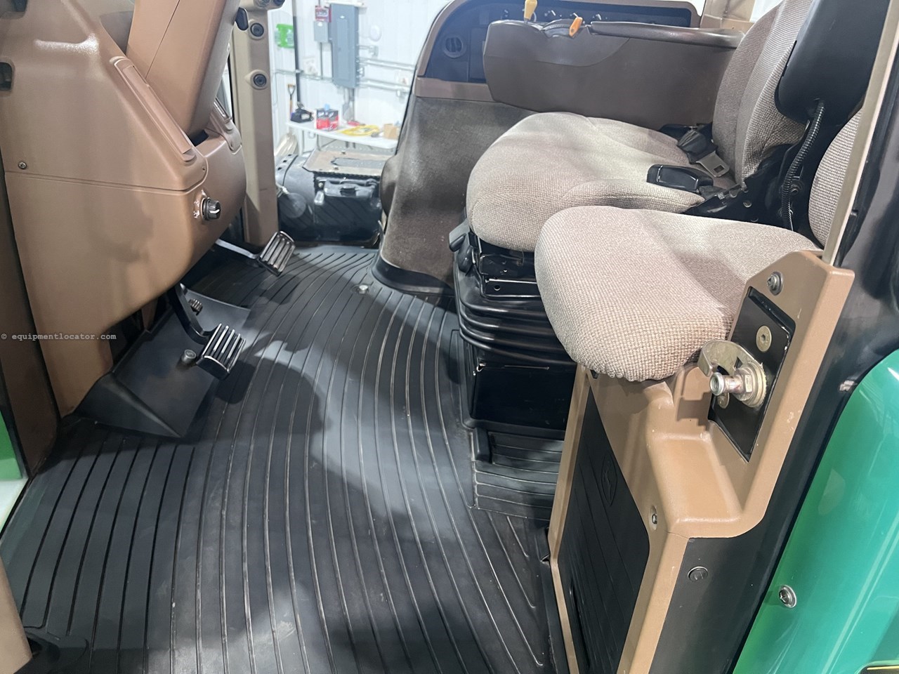 John Deere 9230 Image 10